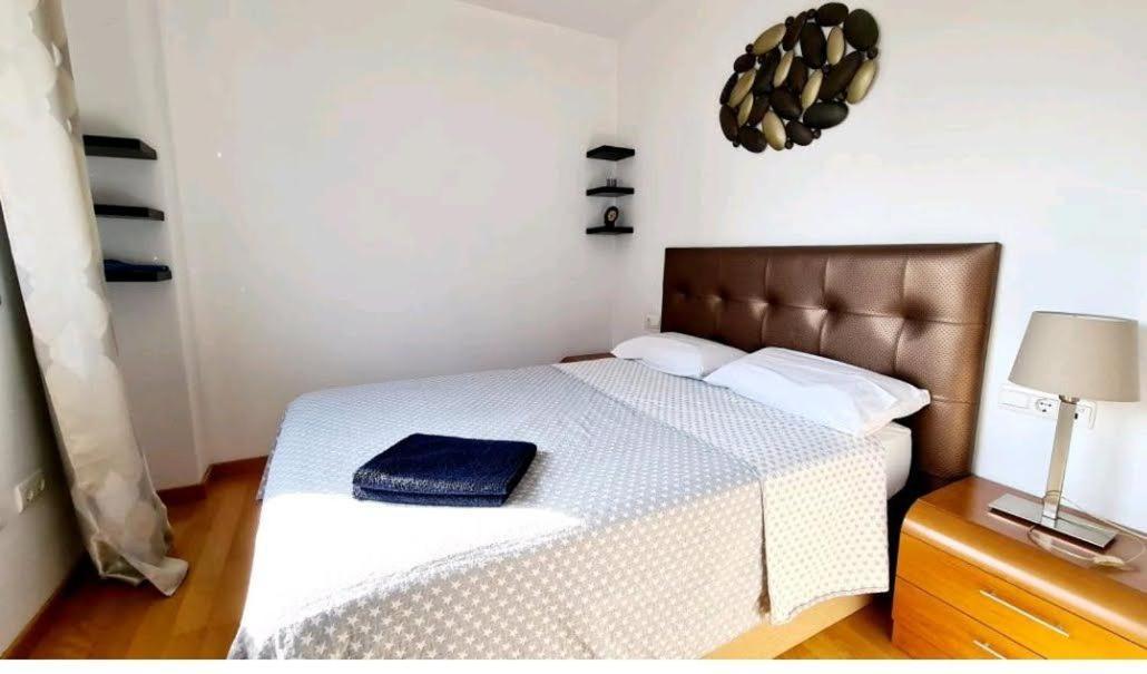 Merce Apartment Forum Barcelona 圣阿德里安-德贝索斯 外观 照片
